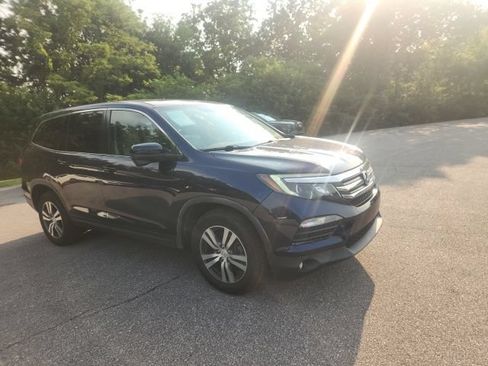 Used 2017 Honda Pilot EX-L image 6