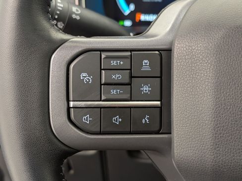 Used 2023 Ford F150 Lariat w/ Equipment Group 502A High image 18