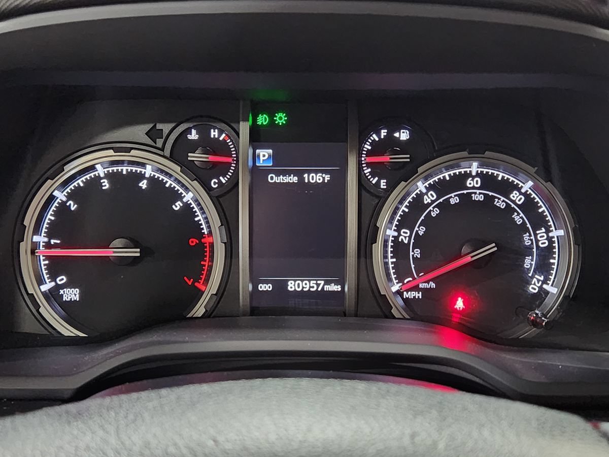 Used 2021 Toyota 4Runner TRD Off-Road Premium AWD/4WD image 30