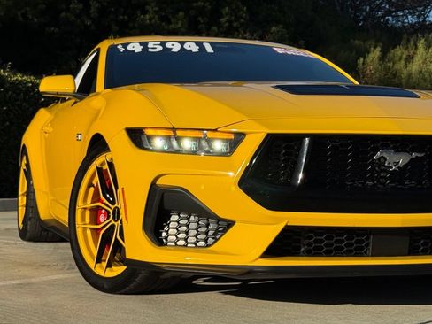 Used 2024 Ford Mustang GT Premium w/ GT Performance Package RWD image 7