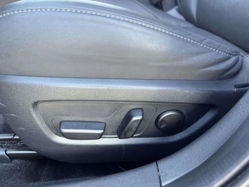 Certified 2025 MAZDA CX-30 AWD 2.5 S w/ Preferred Package image 16