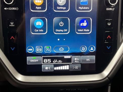 Used 2025 Subaru Crosstrek 2.0i Premium image 15