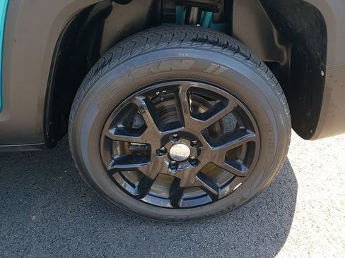 Used 2021 Jeep Renegade Limited AWD/4WD image 21
