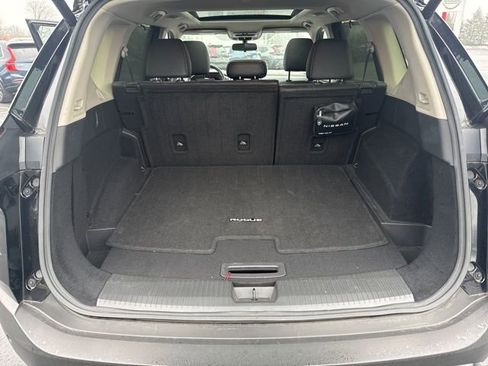 Certified 2023 Nissan Rogue SV w/ SV Premium B Package image 22