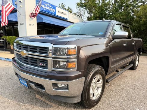 Used 2014 Chevrolet Silverado 1500 LTZ Z71 w/ LTZ Plus Package AWD/4WD image 7