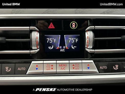 Certified 2022 BMW X7 xDrive40i w/ Premium Package image 14