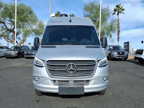 Used 2024 Mercedes-Benz Sprinter 3500 image 2
