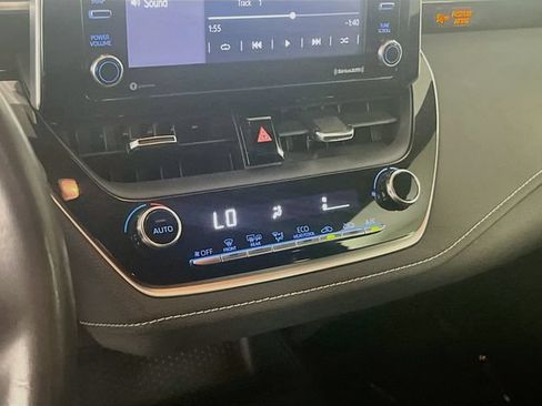 Used 2021 Toyota Corolla SE FWD image 13