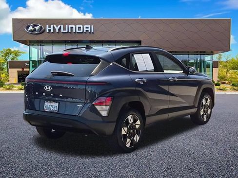 Used 2025 Hyundai Kona SEL AWD/4WD image 8
