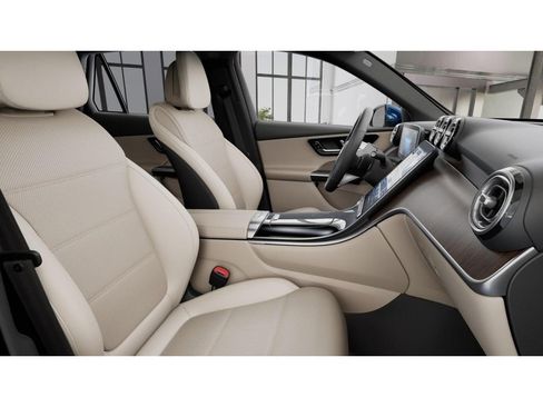 New 2026 Mercedes-Benz GLC 300 4MATIC image 4