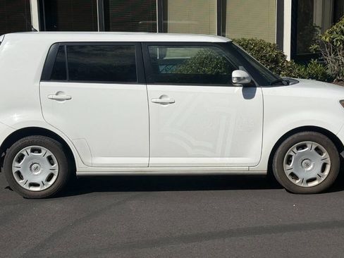 Used 2008 Scion xB image 5