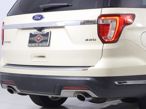 Used 2018 Ford Explorer Limited w/ Equipment Group 301A image 49