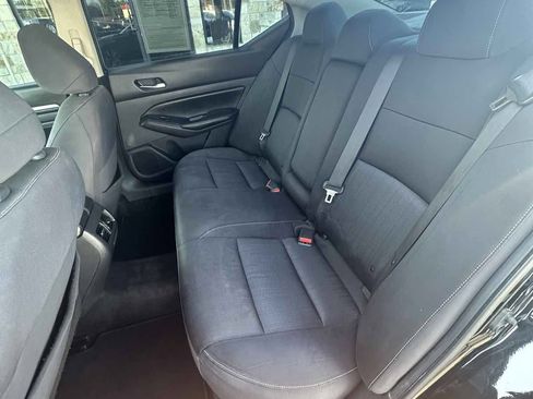 Used 2019 Nissan Altima 2.5 SV FWD image 7