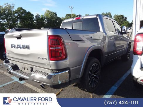 Used 2025 RAM 1500 Limited w/ Trailer Tow Group AWD/4WD image 4