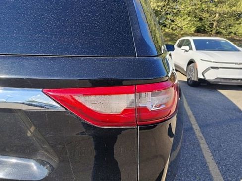 Used 2021 Chevrolet Traverse High Country FWD image 12