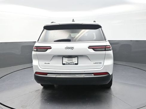 Used 2023 Jeep Grand Cherokee L Limited w/ Trailer Tow Group (B) AWD/4WD image 9