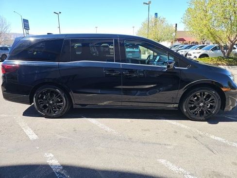 Used 2025 Honda Odyssey Sport-L image 4