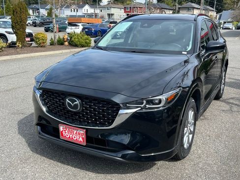 Used 2025 MAZDA CX-5 AWD 2.5 S w/ Preferred Package image 4