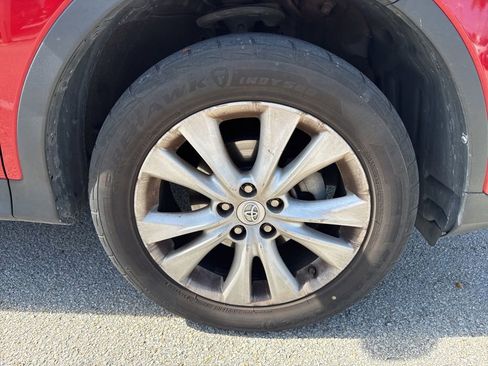 Used 2014 Toyota RAV4 Limited w/ Technology Package FWD image 14