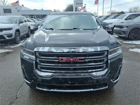 Used 2021 GMC Acadia AT4 w/ Technology Package image 2