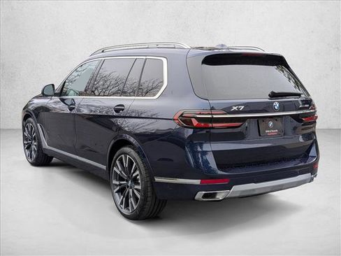 Used 2026 BMW X7 xDrive40i w/ Premium Package AWD/4WD image 8