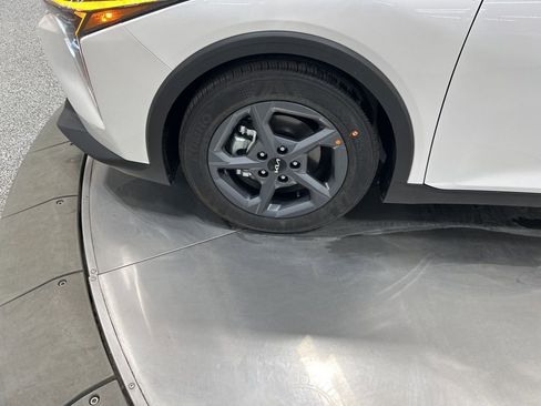 New 2026 Kia K4 LXS image 26