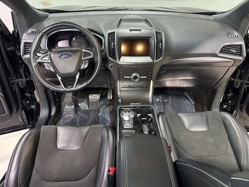 Used 2020 Ford Edge ST w/ Cold Weather Package AWD/4WD image 15