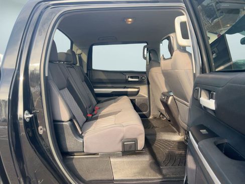 Used 2016 Toyota Tundra SR5 w/ SR5 Upgrade Package image 25