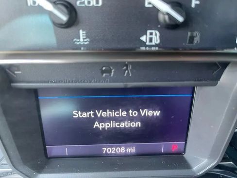 Used 2022 GMC Sierra 2500 Pro w/ Convenience Package AWD/4WD image 26