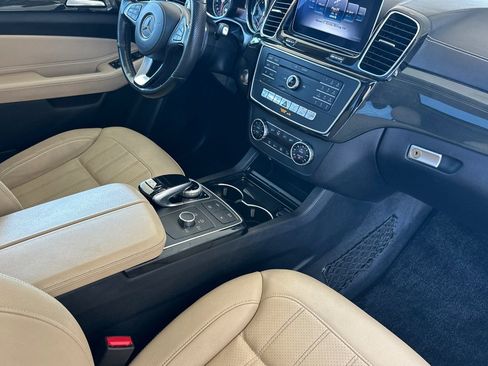 Used 2019 Mercedes-Benz GLS 450 4MATIC image 16