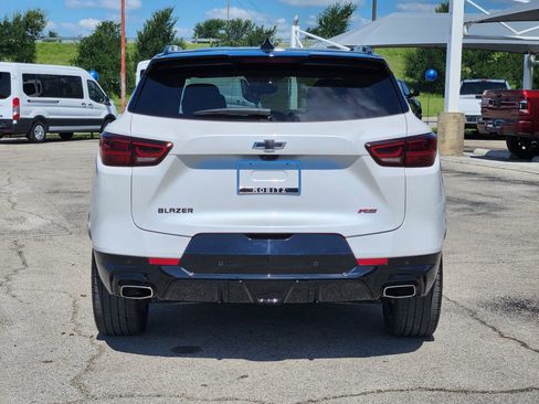 Certified 2025 Chevrolet Blazer RS w/ Driver Confidence II Package FWD image 6