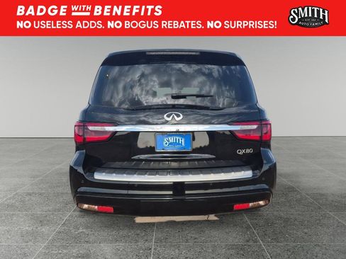 Used 2018 INFINITI QX80 4WD w/ Deluxe Technology Package image 5