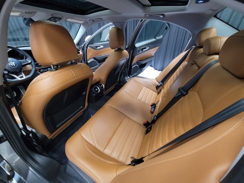 Used 2020 Alfa Romeo Giulia Ti w/ Quick Order Package 22X Lusso image 34