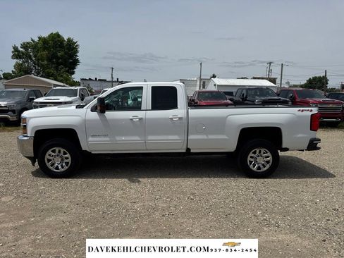 Used 2016 Chevrolet Silverado 2500 LT AWD/4WD image 2