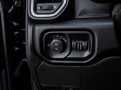 Used 2022 RAM 3500 Laramie image 21