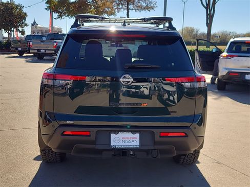 Certified 2024 Nissan Pathfinder Rock Creek image 3