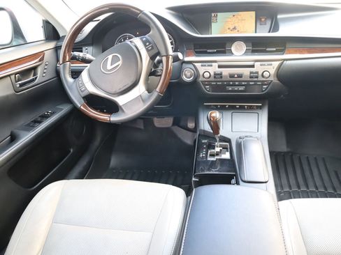 Used 2014 Lexus ES 350 image 33