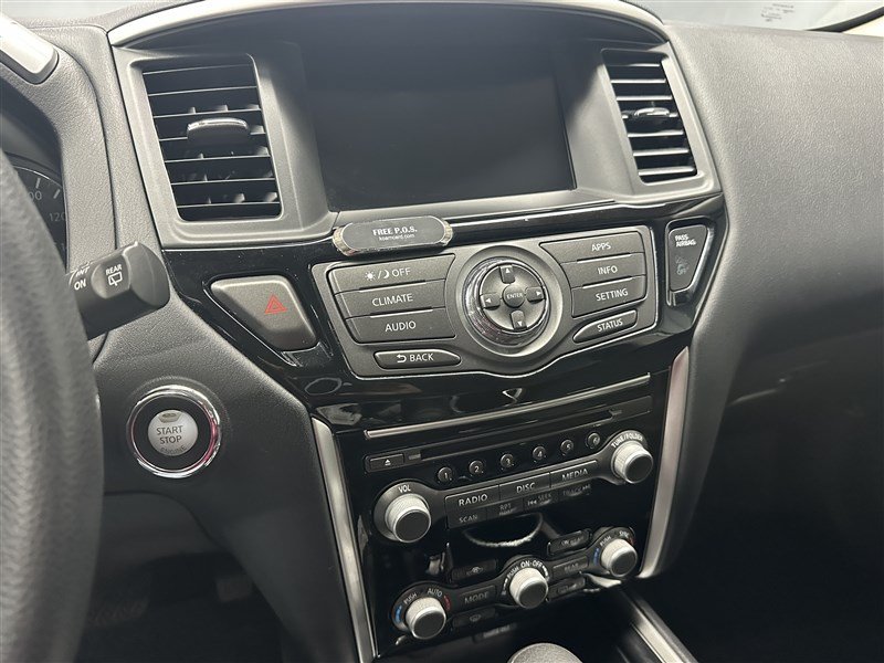 Used 2019 Nissan Pathfinder S AWD/4WD image 23