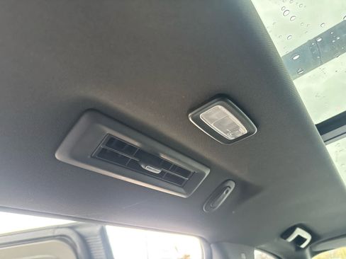 Certified 2024 Chevrolet Tahoe Z71 w/ Luxury Package image 39