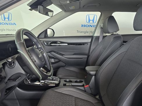 Used 2024 Kia Seltos S image 9