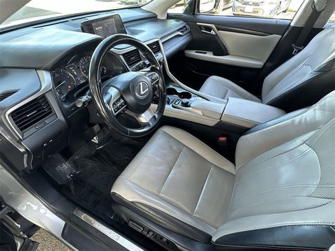 Used 2018 Lexus RX 350L FWD image 22