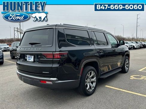 Used 2022 Jeep Wagoneer Series I w/ Premium Group I image 5