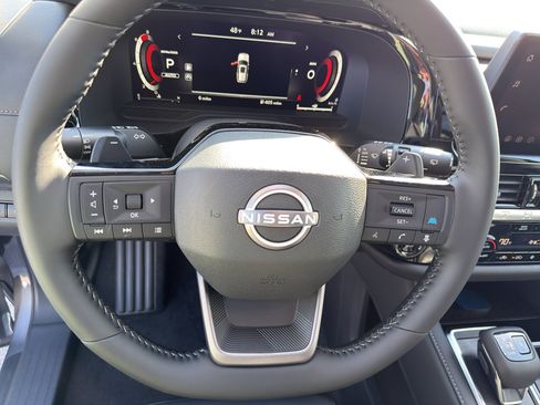 New 2026 Nissan Pathfinder SL AWD/4WD image 16