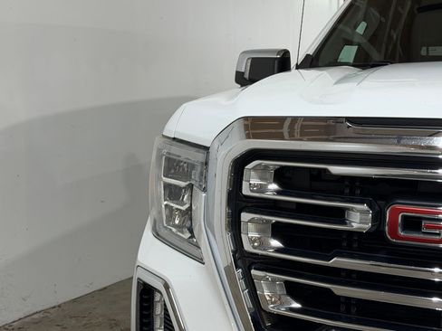 Used 2021 GMC Sierra 1500 SLT w/ SLT Premium Package AWD/4WD image 9
