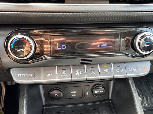 Used 2022 Hyundai Kona Limited w/ Cargo Package image 18