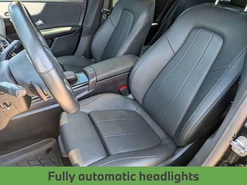 Used 2023 Mercedes-Benz CLA 250 w/ Premium Package image 14