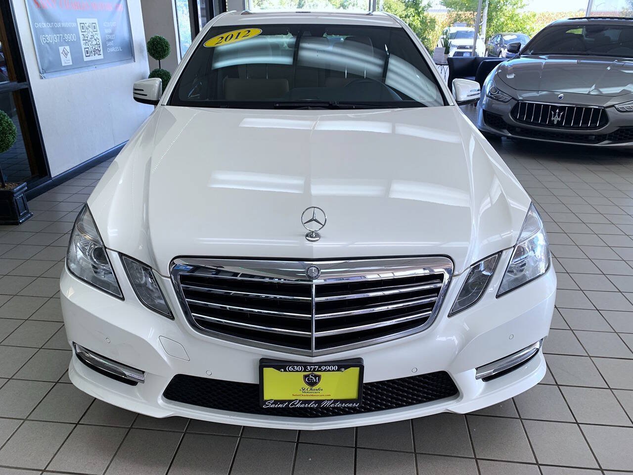 Used 2012 Mercedes-Benz E 550 4MATIC Sedan image 4