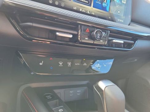 New 2026 Nissan Kicks SR w/ SR Premium Package image 17