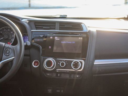 Used 2017 Honda Fit EX image 12