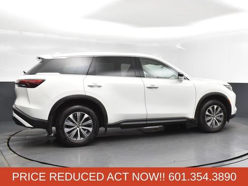 Used 2025 INFINITI QX60 Pure FWD image 8